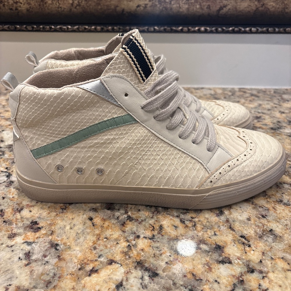 Shushop Riley Sneakers